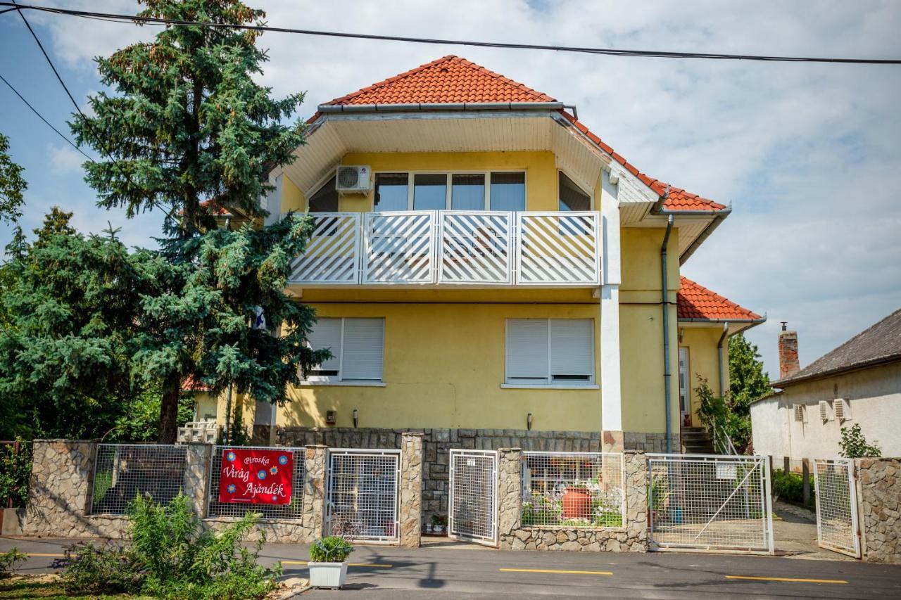 Virágos vendégház Keszthely Exterior foto
